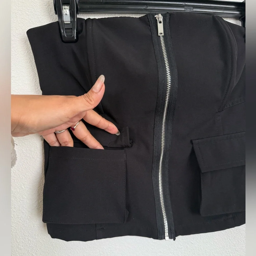 Black Strapless Corset Top Bustier w/ Front Zipper & Utility Pockets - Picture 3 of 7